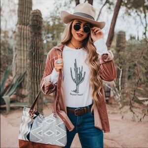 Umgee crushed velvet button up shirt Large Gold